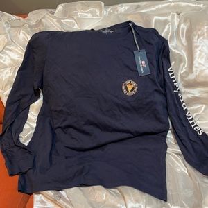 Vineyard Vines long sleeve "one bite"  tee